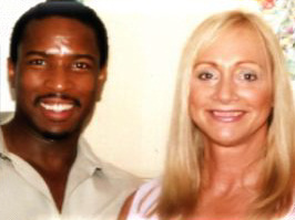 Bev Hahn - Bev & Des - Club Owners